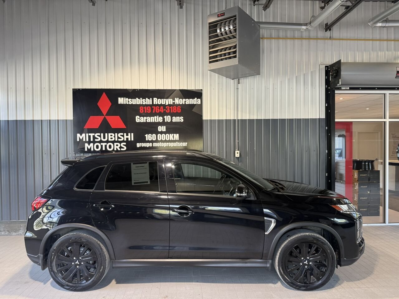 2021 Mitsubishi RVR Black Rouyn-Noranda - photo #2