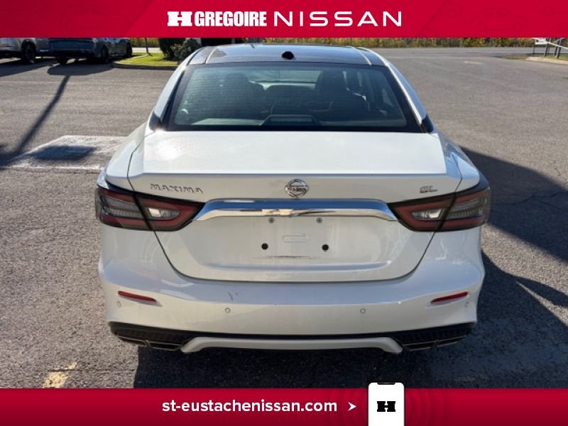 2021 Nissan Maxima White Saint-Eustache - photo #10