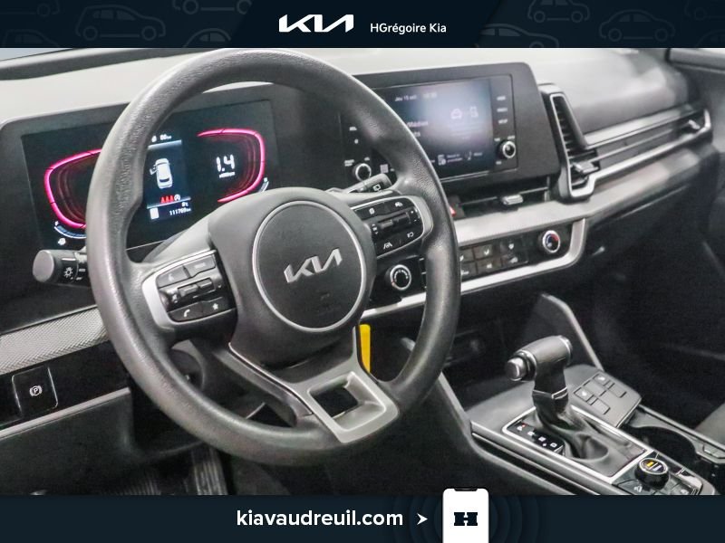 2023 Kia Sportage White Saint-Eustache - photo #9