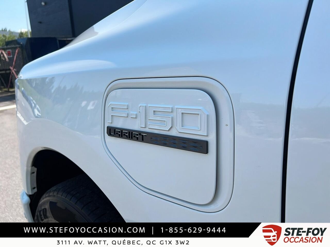 2023 Ford F-150 Lightning LARIAT SuperCrew LONG RANGE White Québec - photo #8