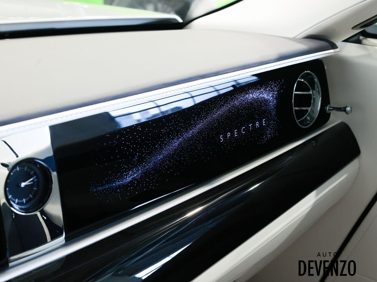 2024 Rolls-Royce Spectre Blue Saint-Eustache - photo #18
