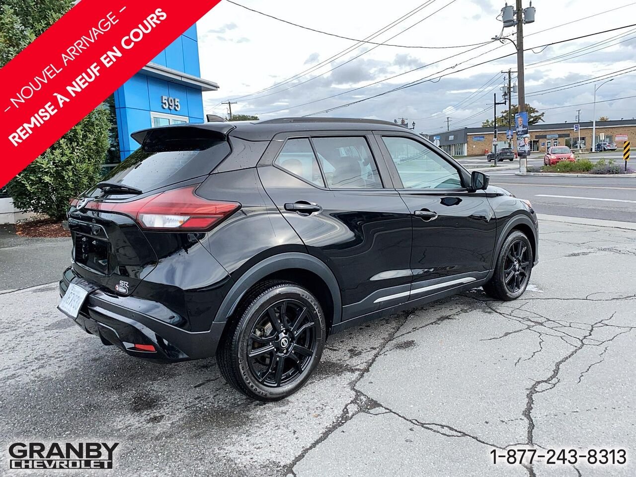 Nissan Kicks SR TA | 27-0120A 2021 Noir Granby - photo #4