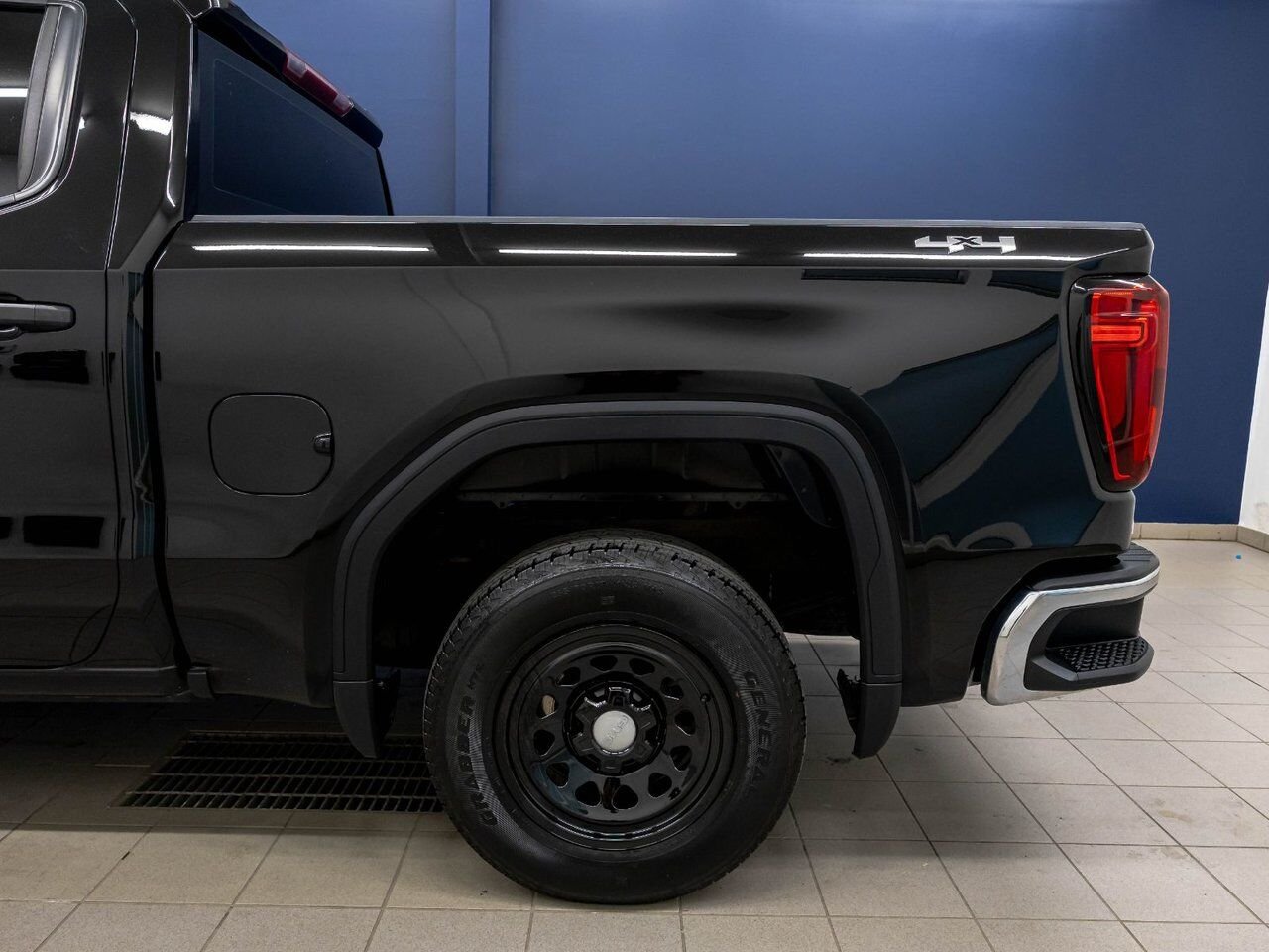 GMC Sierra 1500 PRO CREW 4X4 *CARPLAY* GR. SECURITE *WIFI* USB 2024 Noir Saint-Jérôme - photo #29