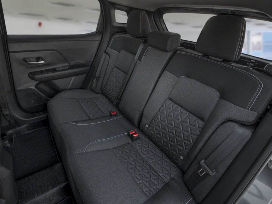 Nissan Kicks KICKS SV 2026 Gris poudre métallisé/Couche teintée Braise écarlate