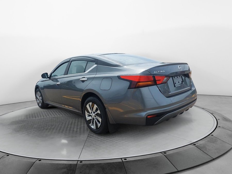 2020 Nissan Altima 2020 Grey