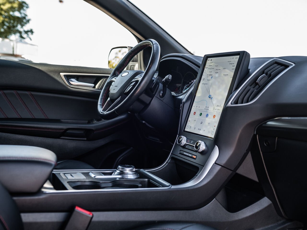 2022 Ford Edge Black Sainte-Julienne - photo #34