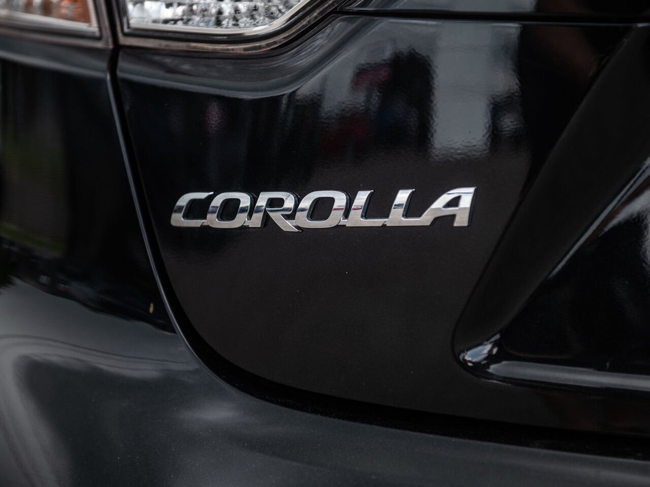 2022 Toyota Corolla Black Sainte-Julienne - photo #5