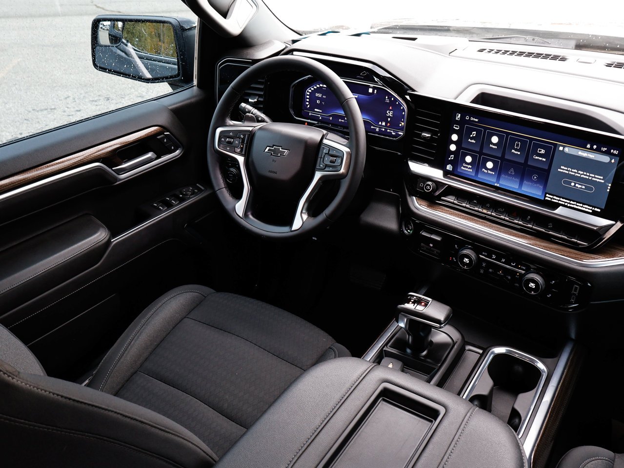 2022 Chevrolet Silverado 1500 4WD Crew Cab 147 RST Black Sherwood Park - photo #27