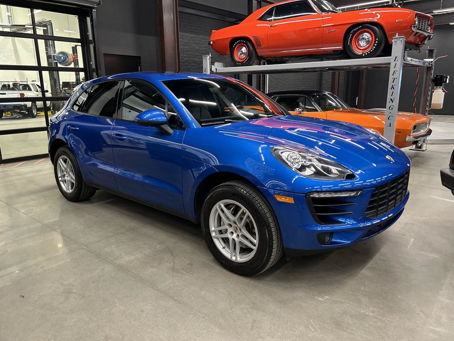 2015 Porsche Macan S Blue