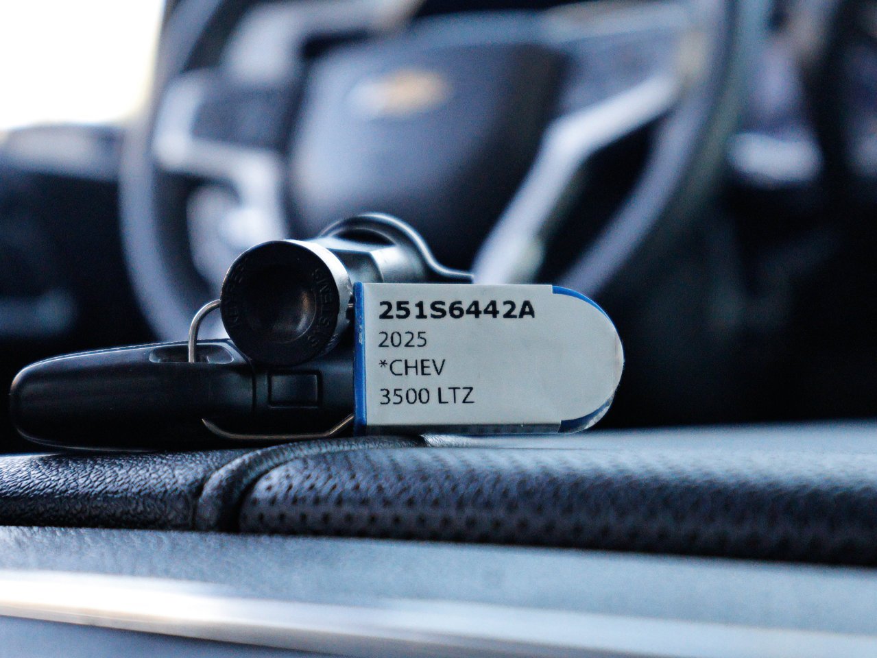 2025 Chevrolet Silverado 3500HD 4WD Crew Cab 159 LTZ White Sherwood Park - photo #31