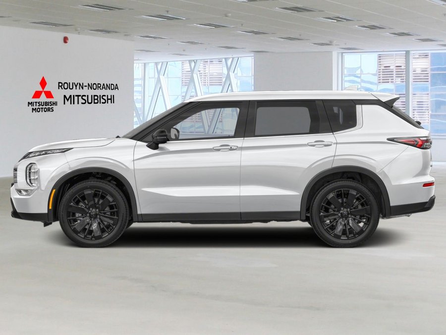 Mitsubishi Outlander LE S-AWC 2026 Blanc diamant