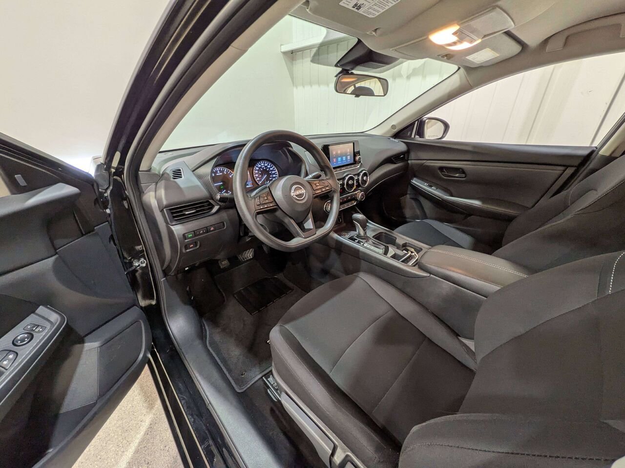 2024 Nissan Sentra S Plus CVT Black Val-David - photo #9