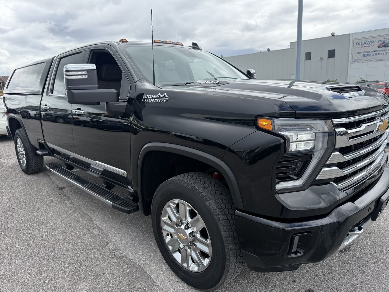 2024 CHEVROLET SILVERADO K3500 HIGH CTRY High Country cabine multiplace 4RM 172 po Black Gatineau - photo #21
