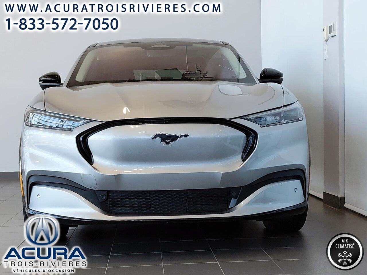 2021 Ford Mustang Mach-E X4 Silver Trois-Rivières - photo #4