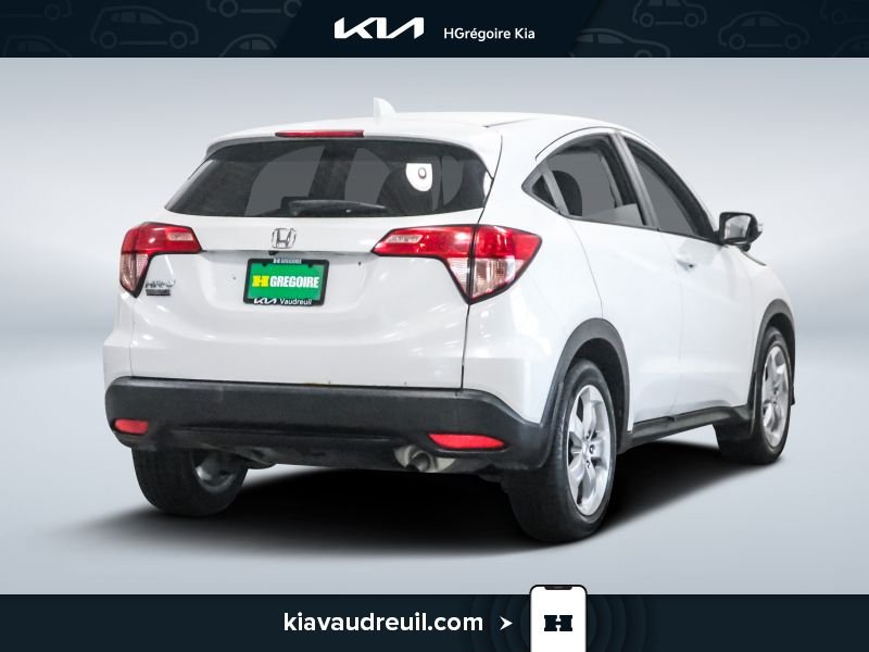2016 Honda HR-V White Blainville - photo #6