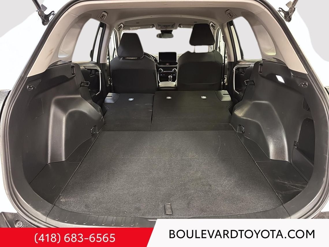2024 Toyota RAV4 531707-82 | LE, AWD White Québec - photo #36