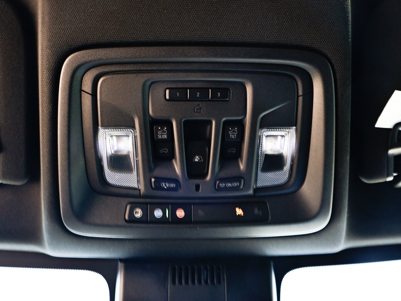 2024 Chevrolet Silverado 3500HD 4WD Crew Cab 159 High Country Black Sherwood Park - photo #26