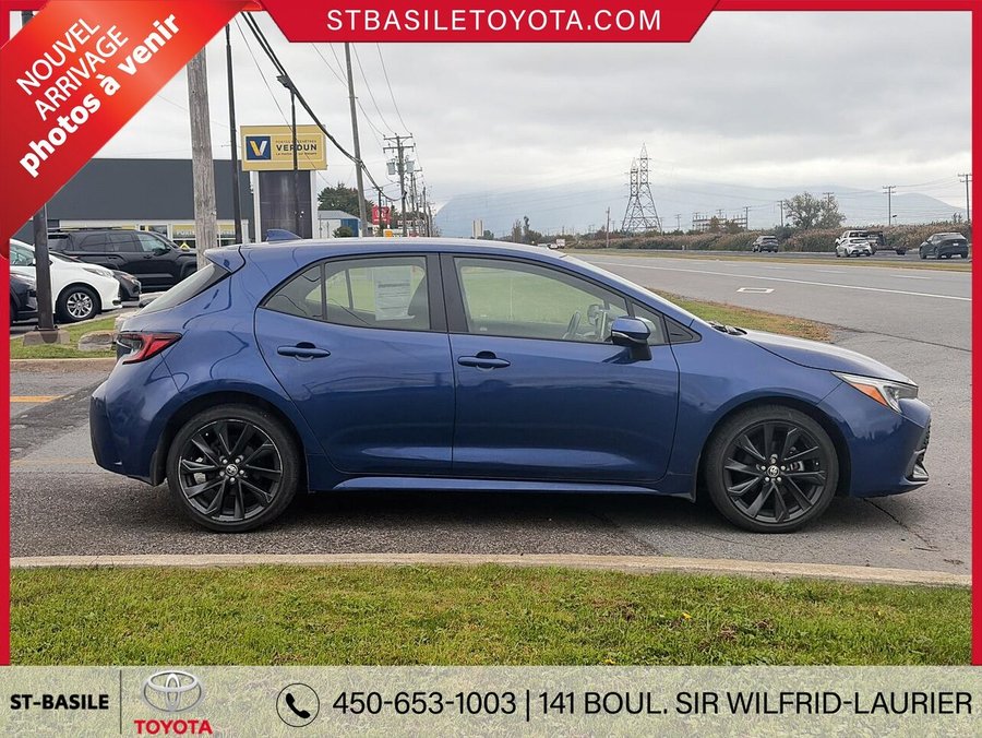TOYOTA COROLLA SE AMELIORE 2024 Bleu