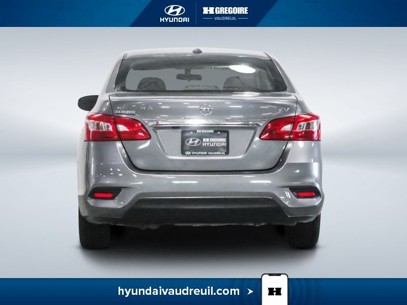Nissan Sentra 2019 Gris Blainville - photo #8