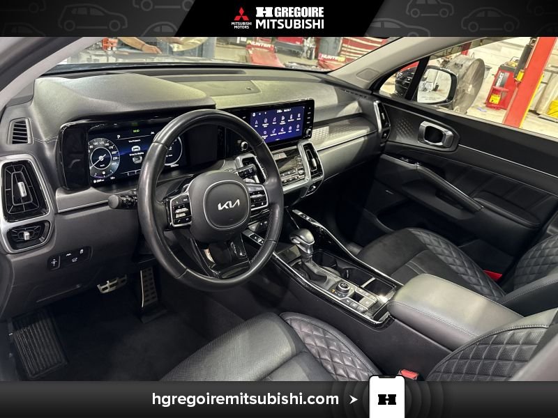 2023 Kia Sorento Grey Laval - photo #21