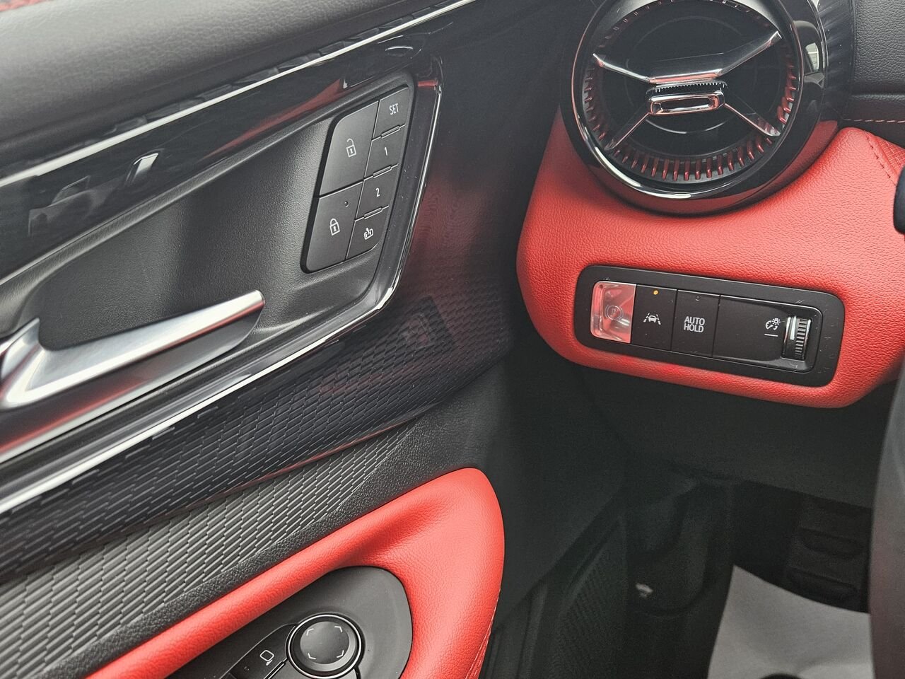 2026 Chevrolet Blazer EV RS 4 portes TI Black Thetford Mines - photo #12