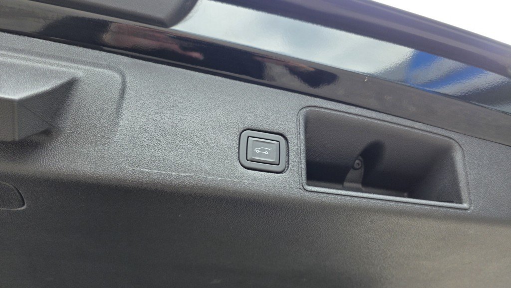 2024 GMC Terrain SLE Elevation AWD Black Mont-Laurier - photo #11