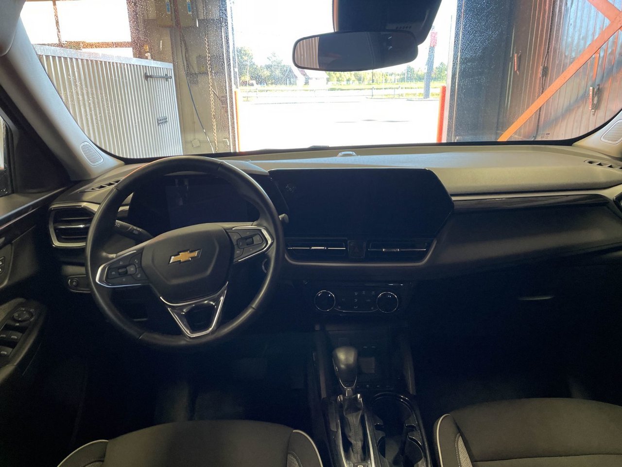2025 Chevrolet Trailblazer LT AWD *SIÈGES CHAUFF* CARPLAY ALERTES WIFI USB Grey Saint-Jérôme - photo #9