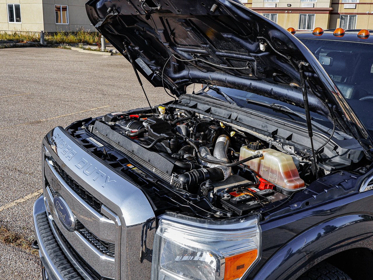 2016 Ford Super Duty F-350 DRW 2WD Crew Cab 172 Lariat Blue Sherwood Park - photo #7