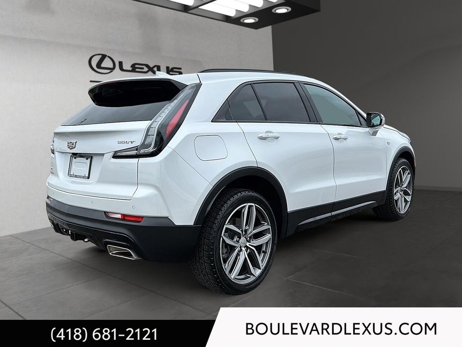 Cadillac XT4 Traction intégrale, 4 portes Sport 2023 Blanc