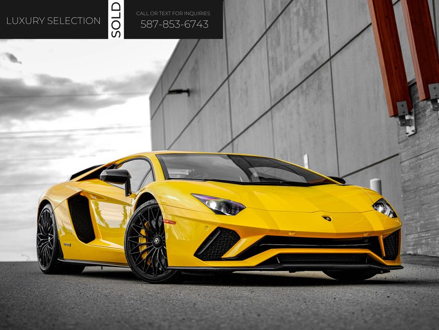 2018 Lamborghini Aventador 2018 Yellow