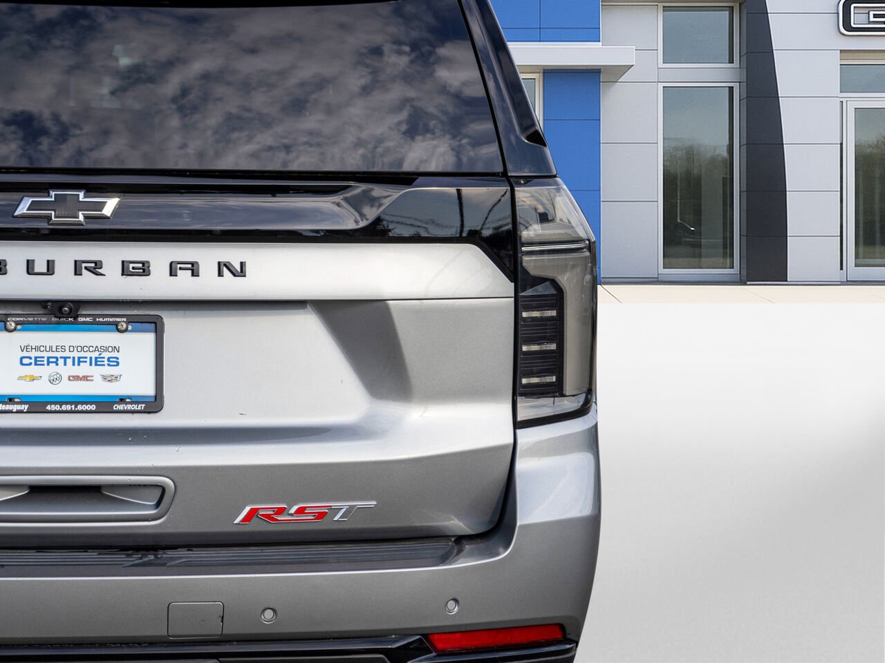 Chevrolet Suburban RST 4 portes 4RM DIESEL 2025 Gris Châteauguay - photo #33