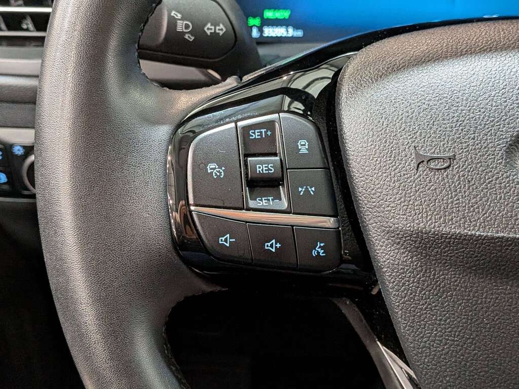 Ford Escape PHEV FWD 2024 Noir Val-David - photo #16