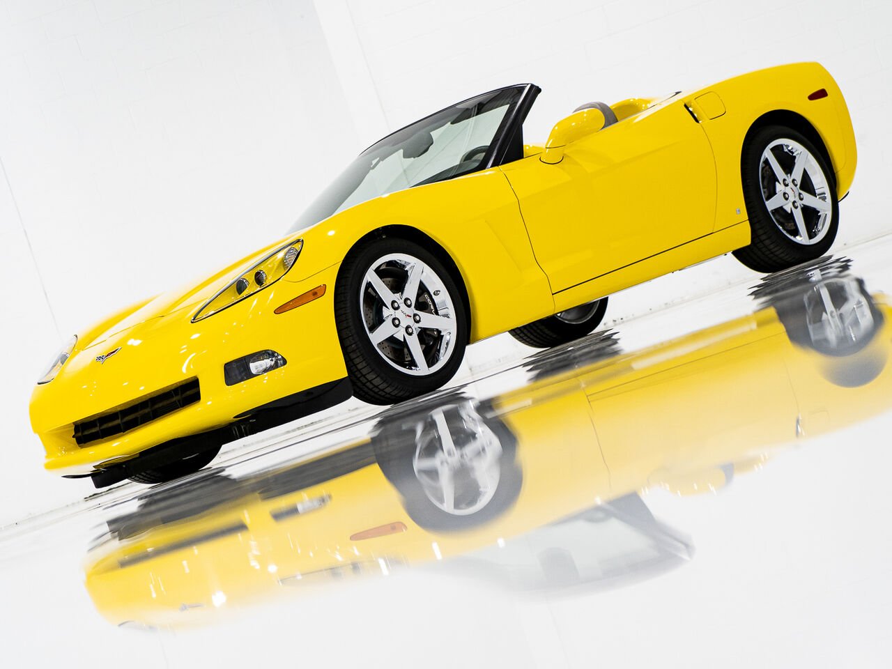 Chevrolet Corvette With only 900km (563mi) From new with window sticker 2008 Jaune Kirkland - photo #80