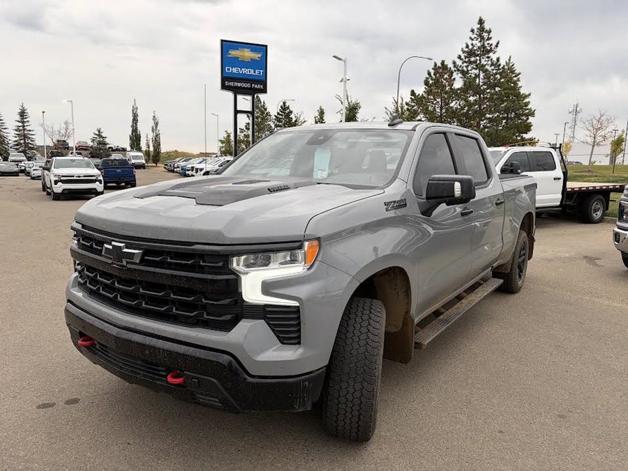 2024 Chevrolet Silverado 1500 LT Trail Boss 3.0L | Sunroof Grey