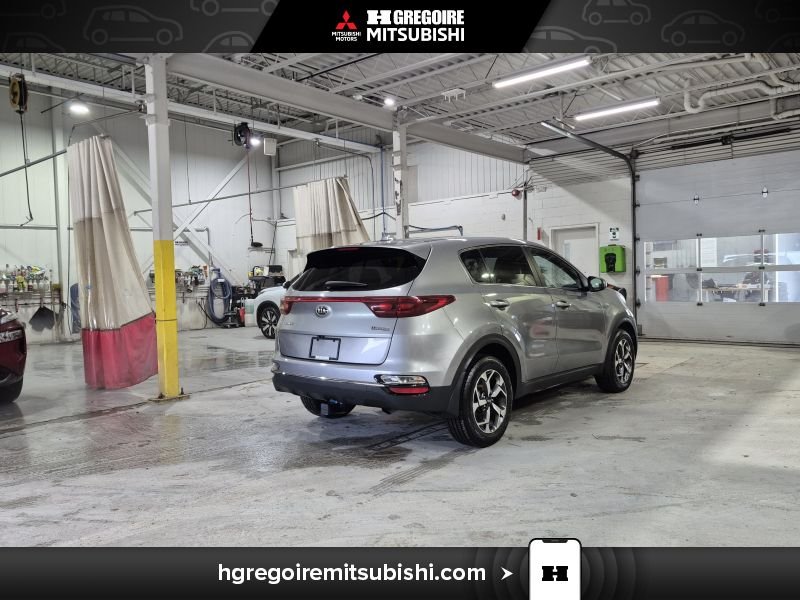 2020 Kia Sportage Grey Blainville - photo #8