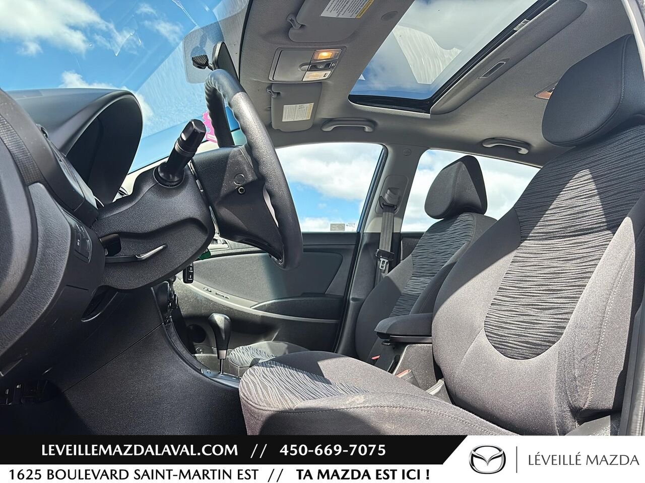 2017 Hyundai Accent SE 5 portes à hayon à transmission automatique Blue Laval - photo #10