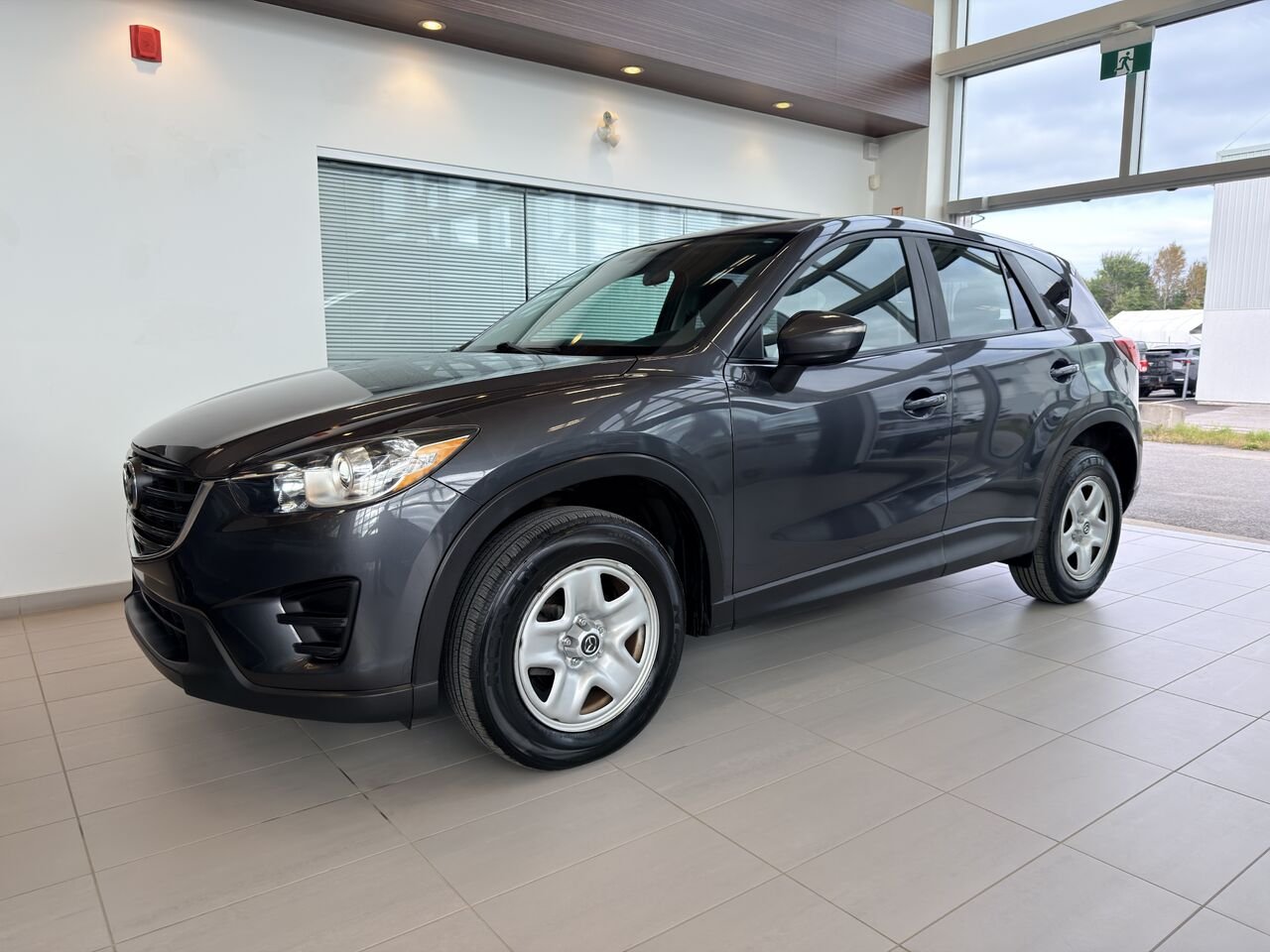 Mazda CX-5 2016 Gris Notre-Dame-des-Prairies - photo #1