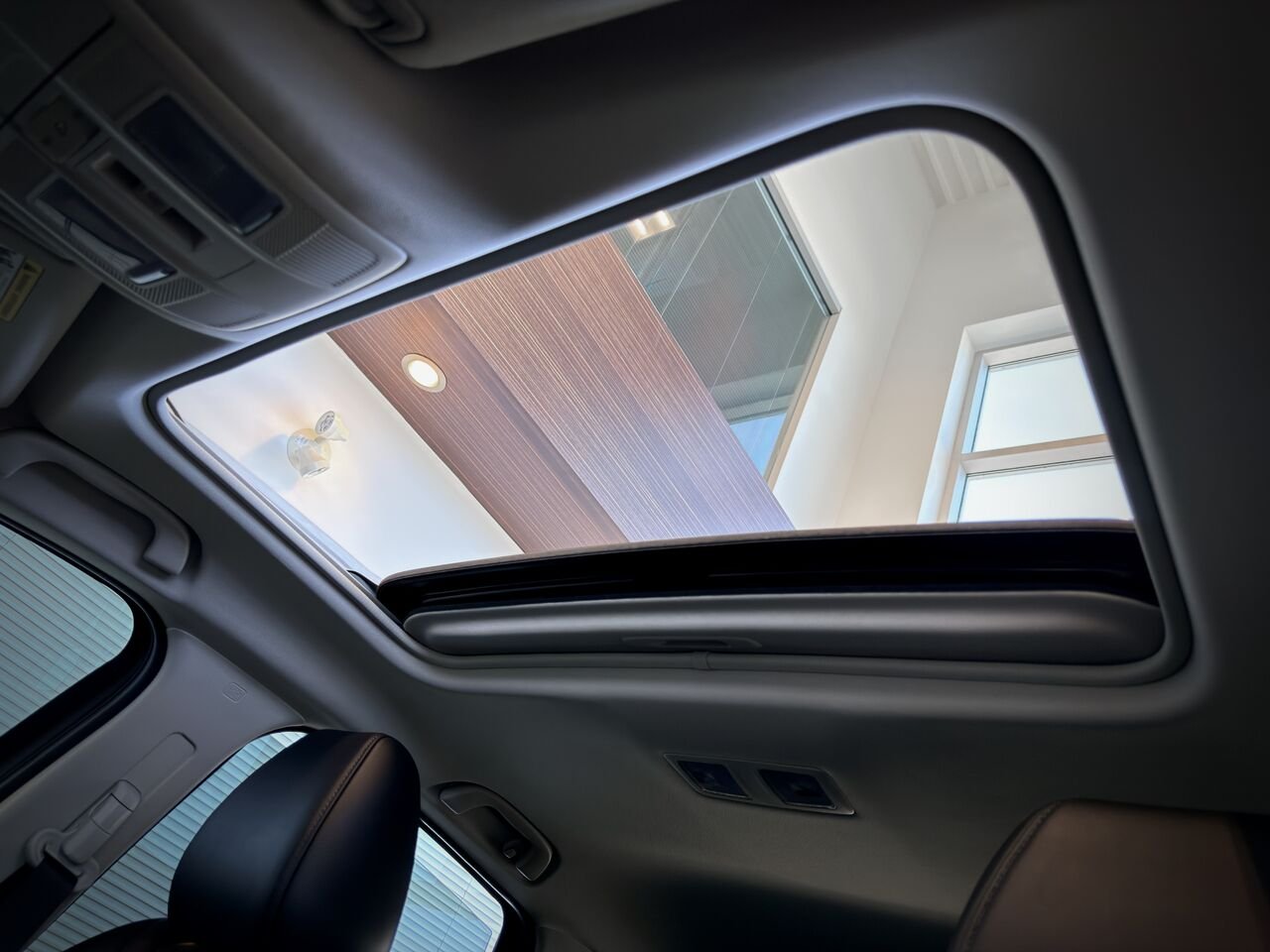 2022 Mazda CX-5 White Notre-Dame-des-Prairies - photo #13