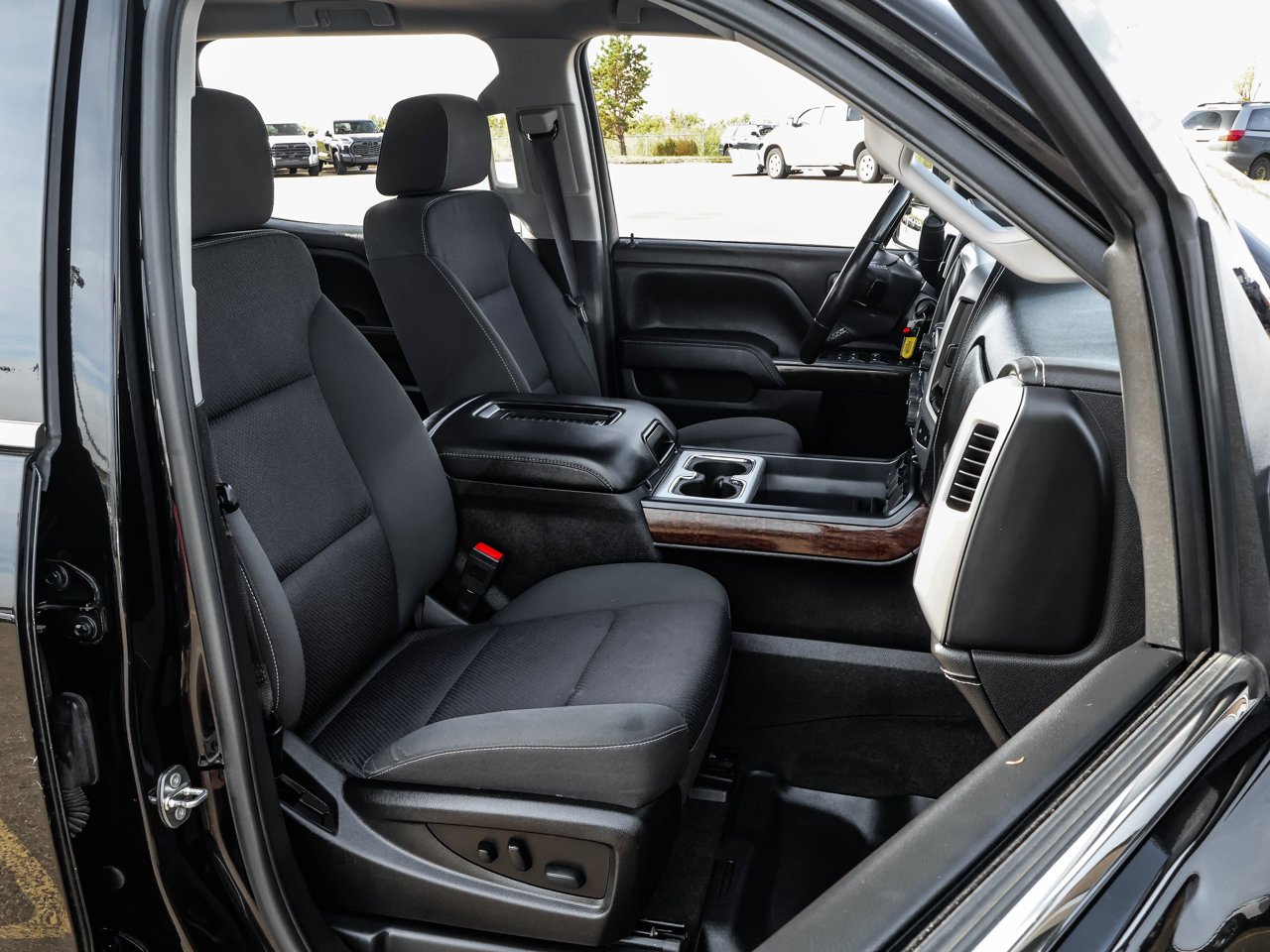 2017 GMC Sierra 1500 4WD Crew Cab 143.5 SLE Black Sherwood Park - photo #14