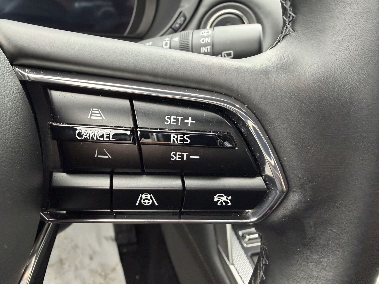 2025 MAZDA CX-90 PHEV Machine Grey Metallic Ste-Marie - photo #9