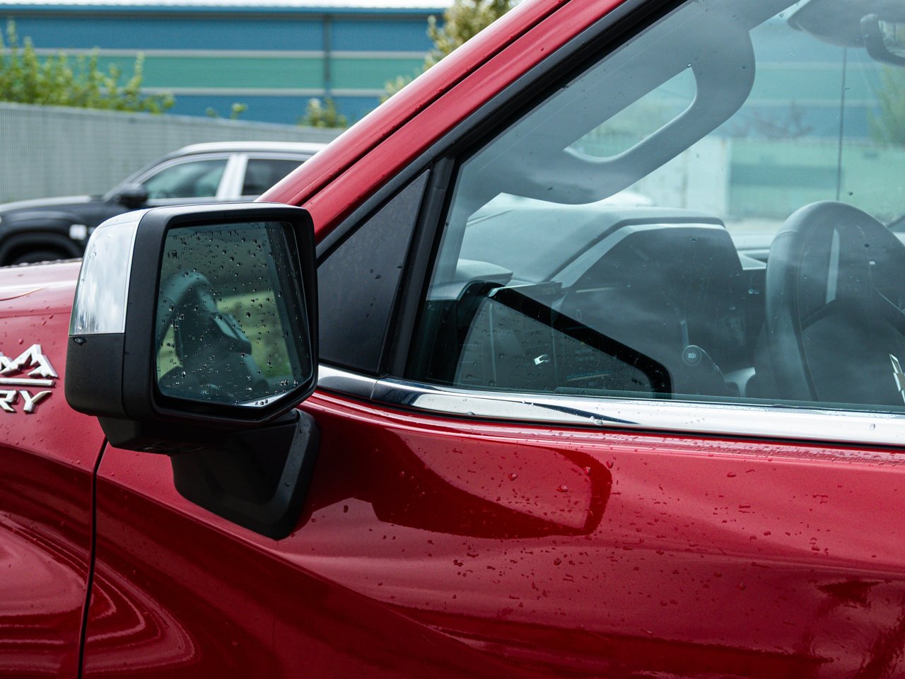 2024 Chevrolet Silverado 1500 4WD Crew Cab 147 High Country Red Sherwood Park - photo #7