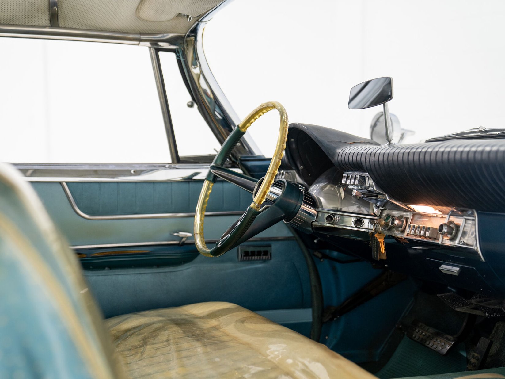 Chrysler Windsor 1961 Blanc Montréal - photo #8
