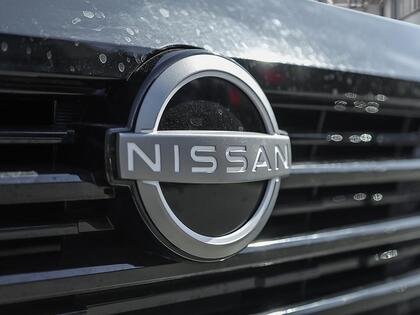 2026 Nissan Kicks Aspen White TriCoat/Super Black Blainville - photo #8