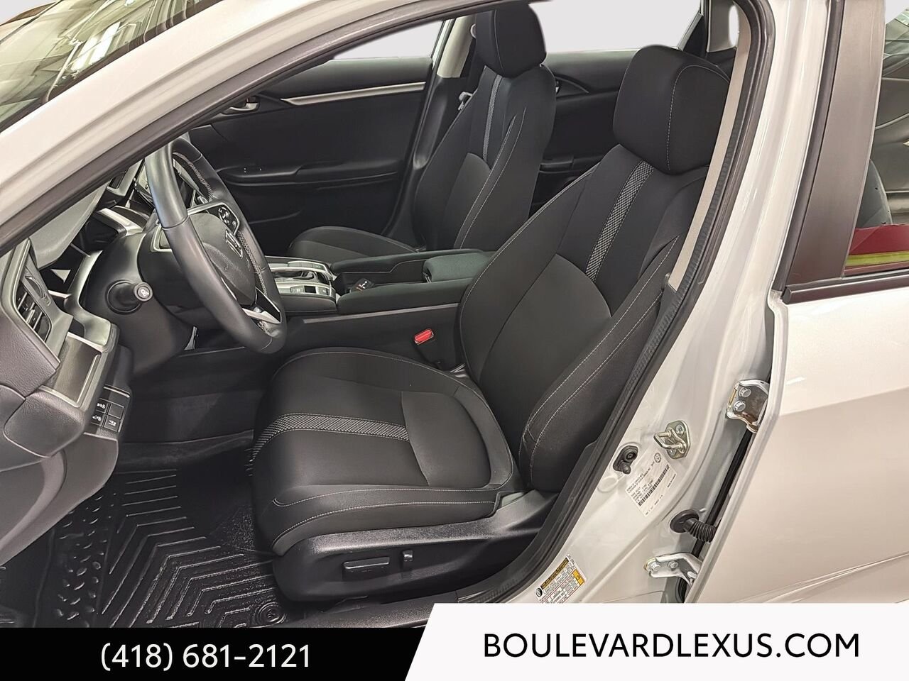 2020 Honda Civic White Quebec - photo #8