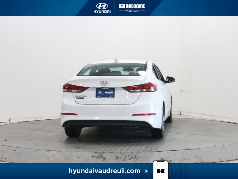 2018 Hyundai Elantra White Saint-Eustache - photo #10