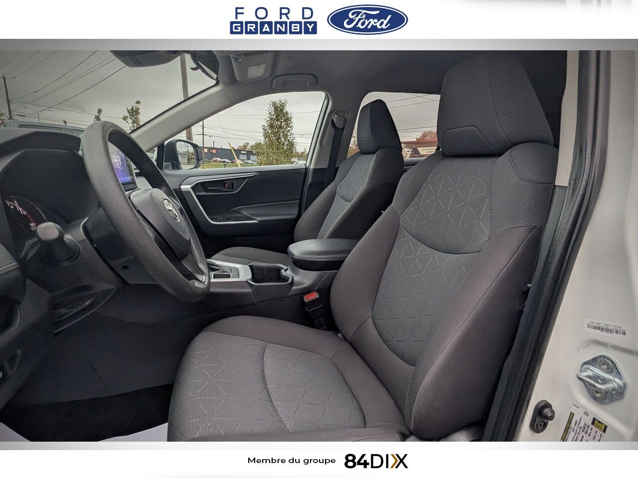 2023 Toyota RAV4 White Granby - photo #12