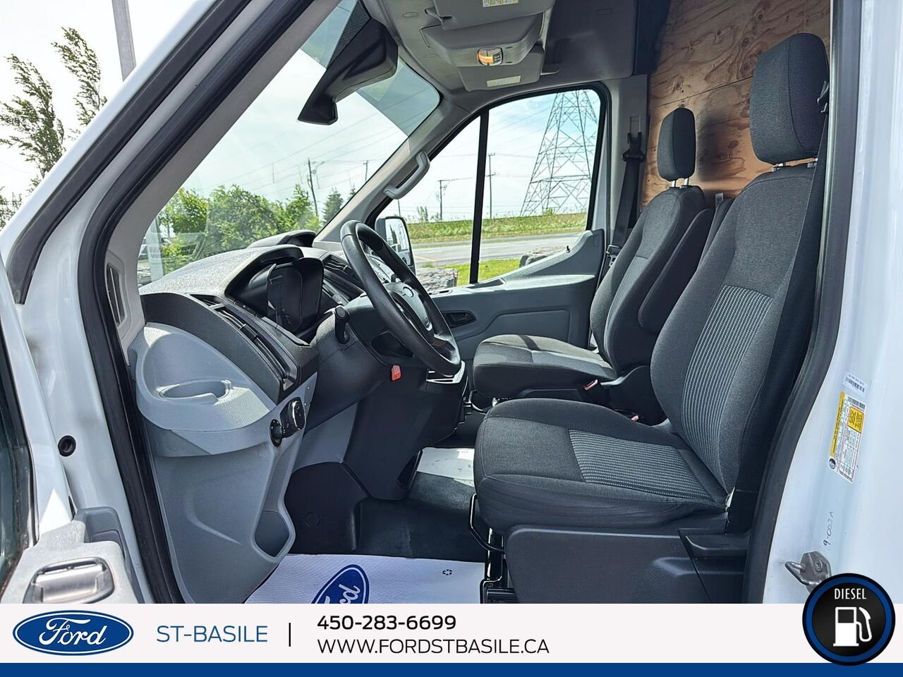 2019 Ford Transit fourgon utilitaire White Saint-Basile-le-Grand - photo #13