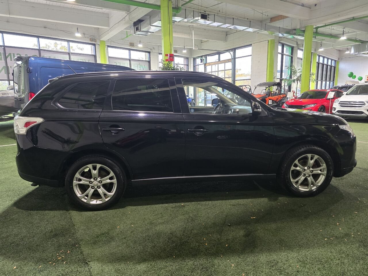2014 Mitsubishi Outlander Black  - photo #6
