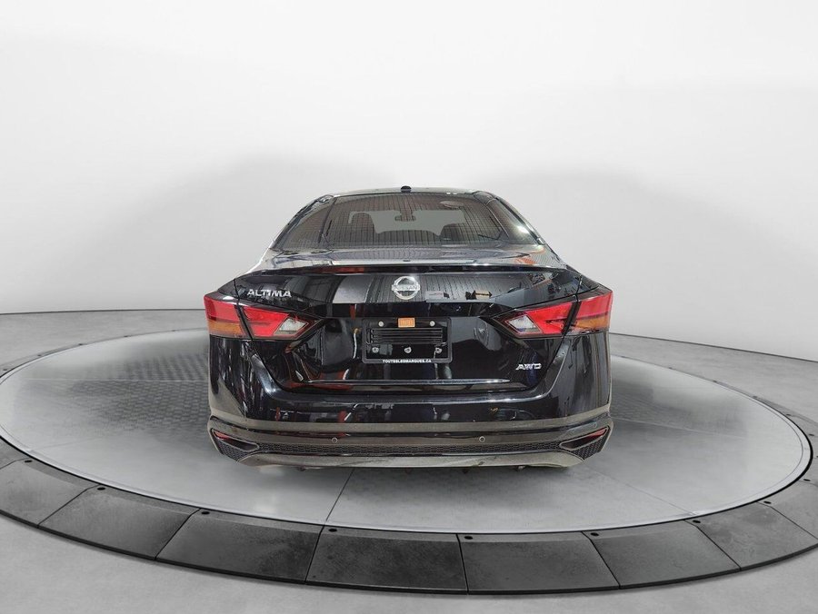 2021 Nissan Altima 2021 Black