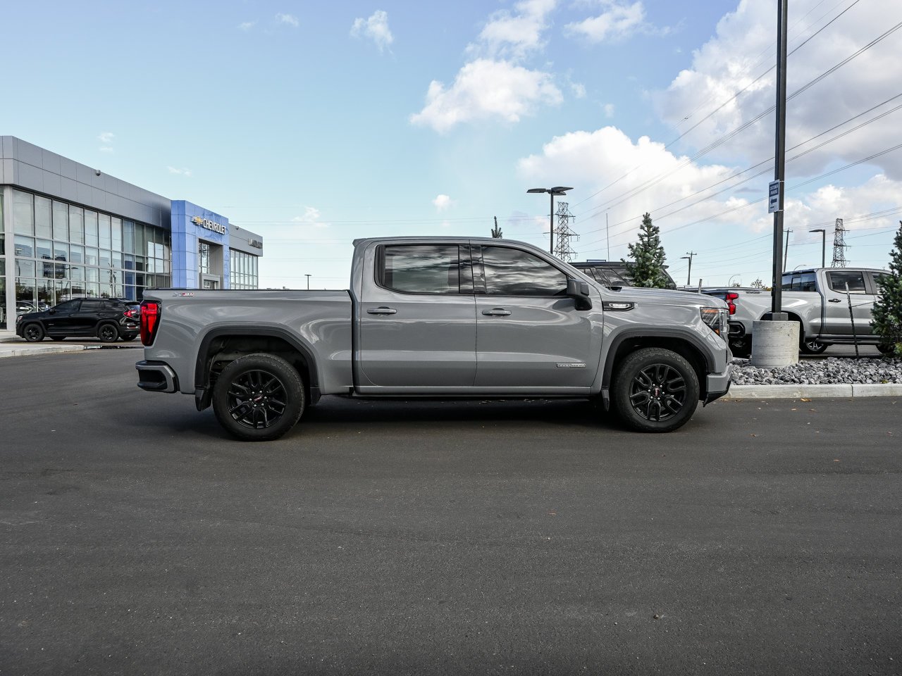 2024 GMC Sierra 1500 4WD Crew Cab 147 Elevation Grey Sherwood Park - photo #13